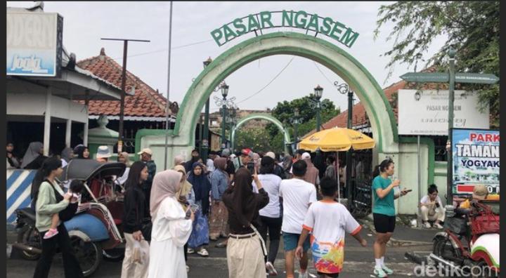 pasar ngasem jogja